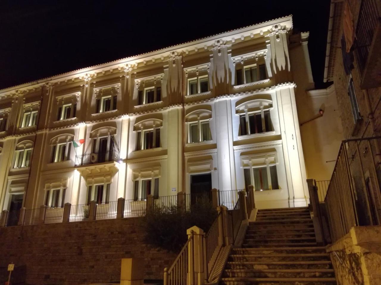 Dormire Nel Borgo Бовино Экстерьер фото